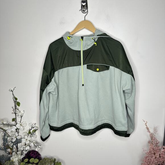 ATHLETA Zion Microfleece Half Zip Pullover Jacket Opal Green Sz L $108 {NN14} - Picture 2 of 6